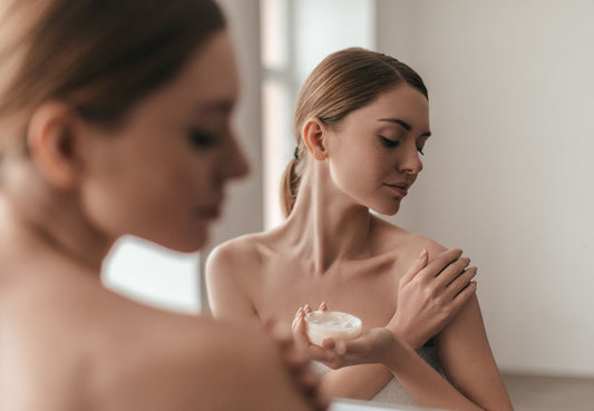 Evde Vücut Peelingi Yapımı: Doğal Malzemelerle Işıl Işıl Cilt!