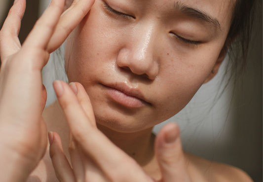 Yağlı Ciltler İçin Tonik Seçim Rehberi (2025 K-Beauty Edition)