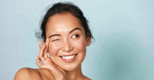 Daha Genç ve Sağlıklı Bir Görünüm için Göz Çevresi Bakımı: Doğru Bilinen Yanlışlar ve Merak Edilen Soruların Cevapları