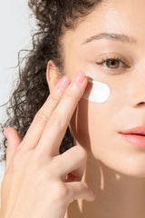 Anua Heartleaf Silky Moisture Sunscreen SPF50+ PA++++ - Kalp Yaprağı Özlü Yatıştırıcı & Nemlendirici Vegan Güneş Kremi